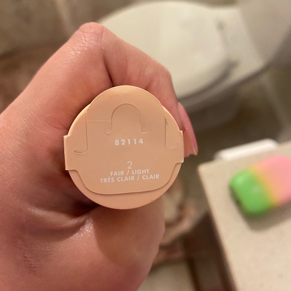 ELF HALO GLOW LIQUID FILTER FAIR/LIGHT UNOPENED - Picture 3 of 6